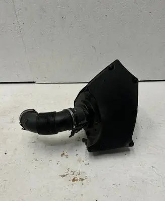 Audi A5 Air filter box 8W0133835BC