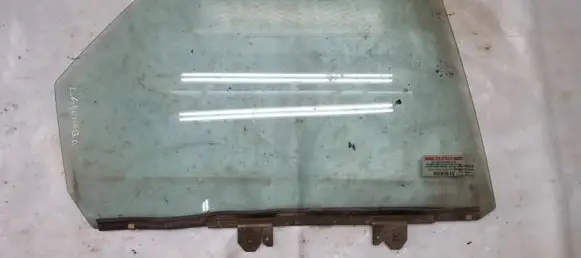 Renault Laguna I Rear door window glass