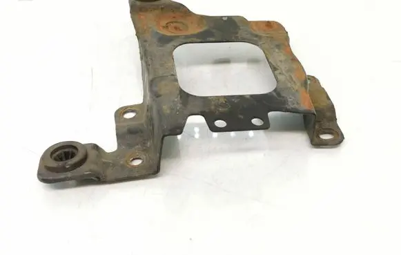 Ford Focus Battery tray AV61R6K034AB