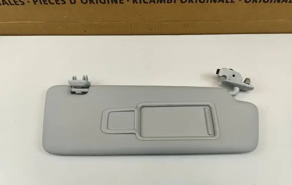 Audi A5 8T 8F Sun visor 8U0857552C 8K0857552