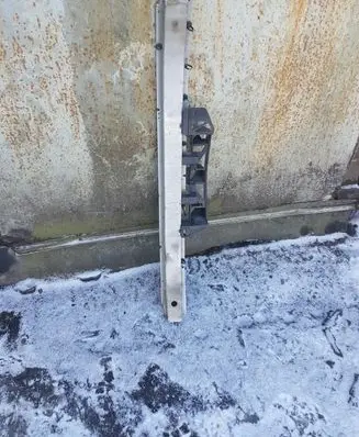 Opel Zafira B Front bumper cross member 24460537