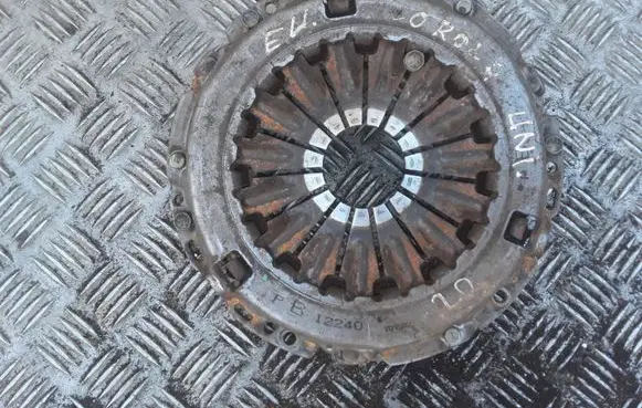 Toyota Corolla E120 E130 Pressure plate 12240