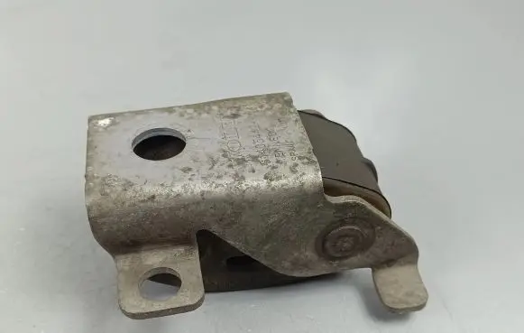 Muffler mount bracket/holder