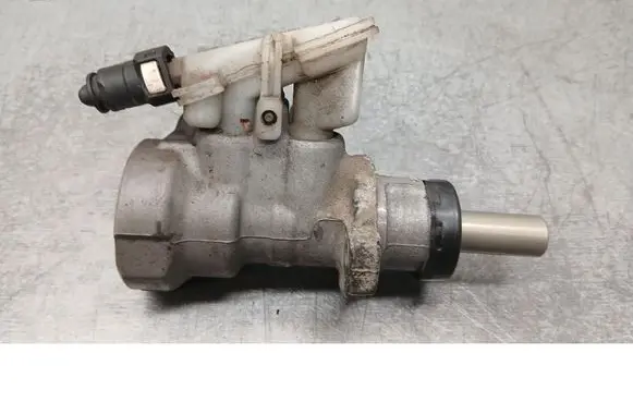 Ford Focus Master brake cylinder 