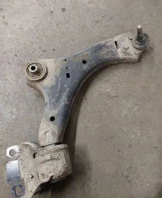 Ford Mondeo MK IV Front lower control arm/wishbone