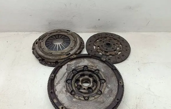 Volkswagen PASSAT B6 Clutch set kit 1878005146