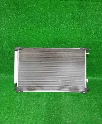 A/C cooling radiator (condenser)