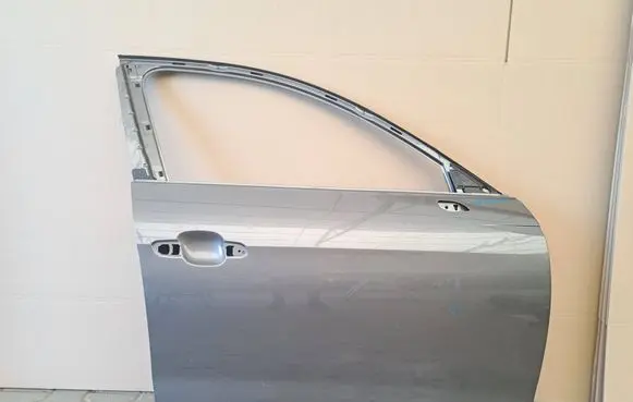 Audi A4 S4 B9 8W Front door 