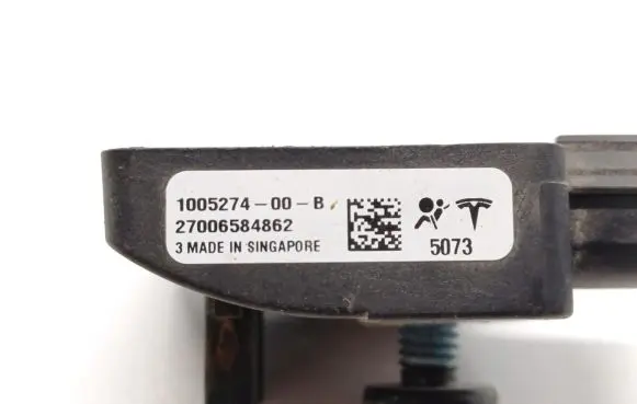 Tesla Model S Airbag deployment crash/impact sensor 1005274-00-B