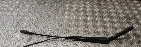 Mercedes-Benz S W221 Front wiper blade arm A0018206144
