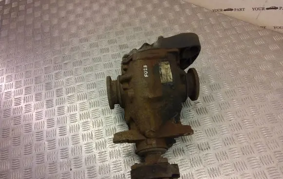 BMW 1 E82 E88 Rear differential 7566223