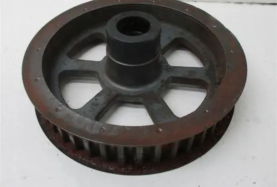 Volkswagen Touareg III Crankshaft pulley