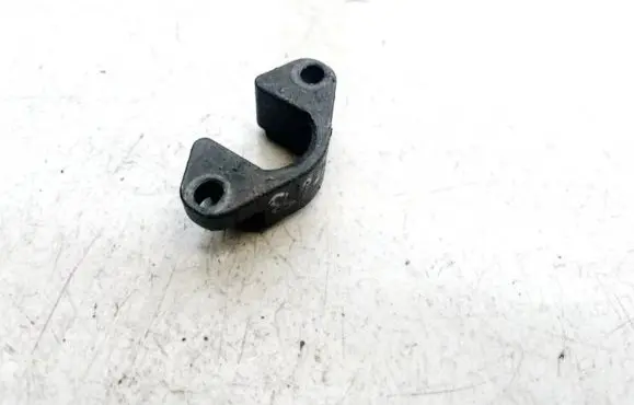 BMW X5 E53 Fuel Injector clamp holder