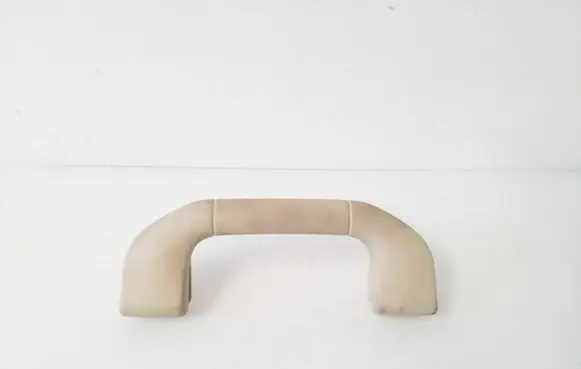 Mercedes-Benz C W204 Front interior roof grab handle A2048100051