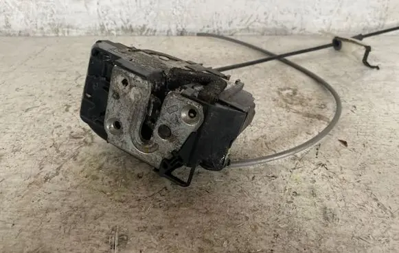 Nissan Note (E11) Rear door lock PBT3034GF