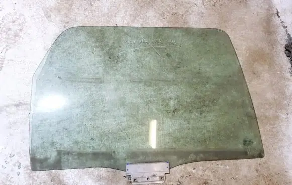 Ford Mondeo MK II Rear door window glass