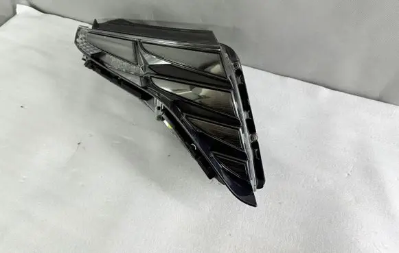Hyundai Tucson IV NX4 Headlight/headlamp 92208N7100