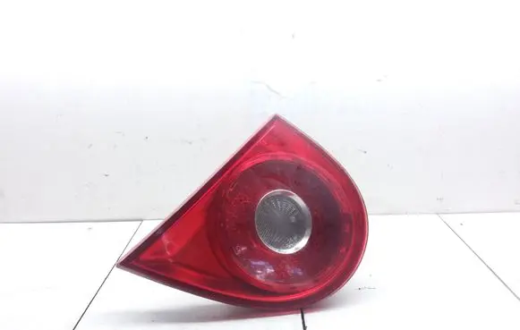 Volkswagen Golf V Tailgate rear/tail lights 1K6945094E