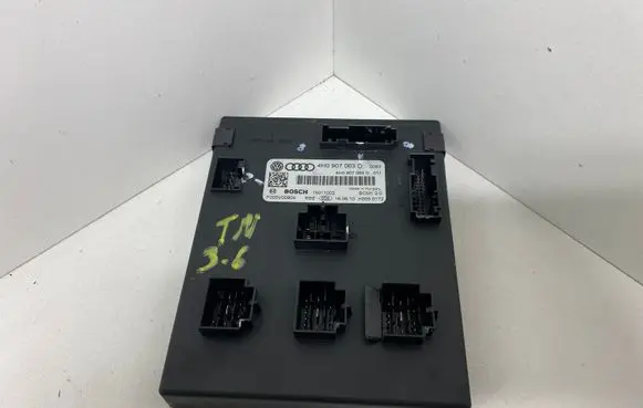 Volkswagen Touareg III Comfort/convenience module 4H0907063D
