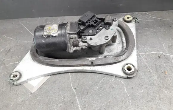 Renault Laguna II Wiper motor 8200000526