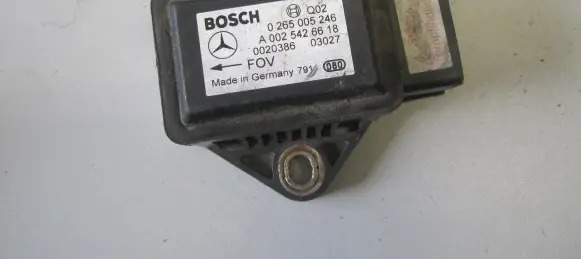 Mercedes-Benz E W211 ESP acceleration yaw rate sensor A0025426618
