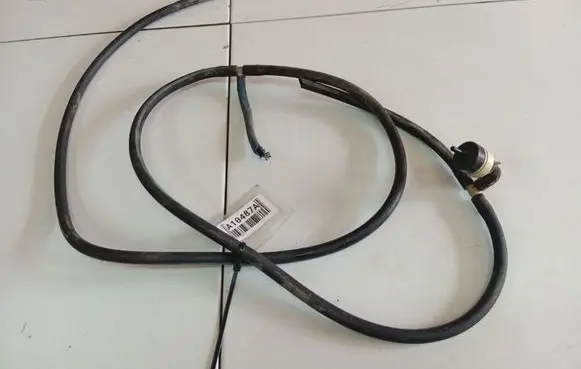 Audi A6 S6 C5 4B Engine coolant pipe/hose 