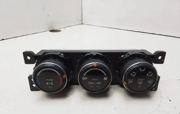 Suzuki Liana Radio/CD/DVD/GPS head unit 3951059J30 3951059J1 4927