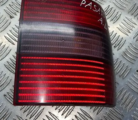 Volkswagen PASSAT B4 Rear/tail lights 3A9945112B