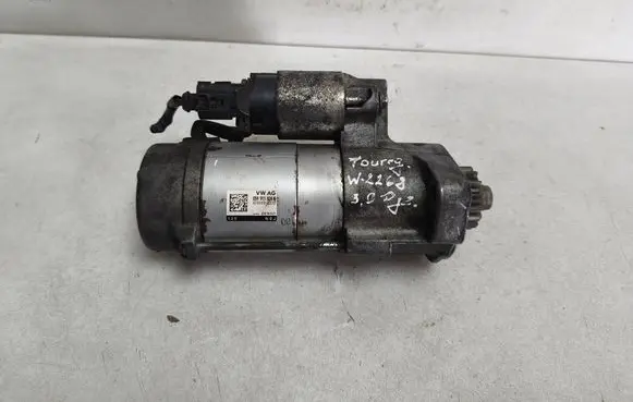Volkswagen Touareg II Starter motor 059911024K