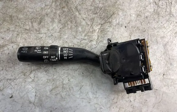 Toyota Land Cruiser (HDJ90) Wiper control stalk