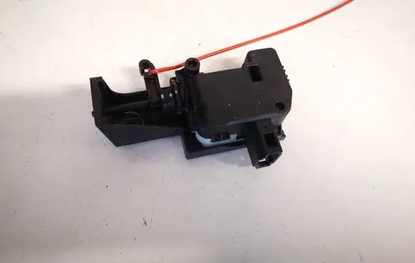 Mercedes-Benz E W212 Central locking motor a2048200072