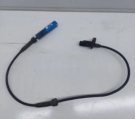 BMW 5 E39 ABS brake wheel speed sensor 61126