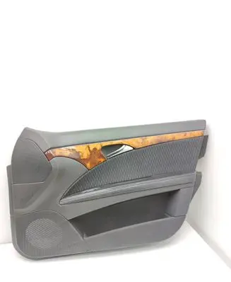 Mercedes-Benz E W211 Front door card panel trim A2117204472