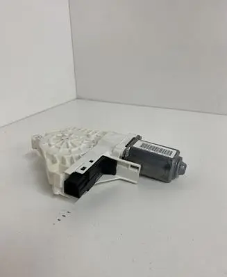 Land Rover Discovery 4 - LR4 Front door window regulator motor AH2214B552AA