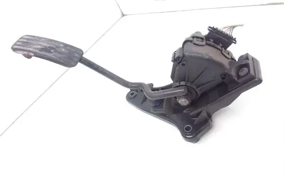 Jaguar XF X250 Accelerator throttle pedal 8X239F832A 6PV00873707
