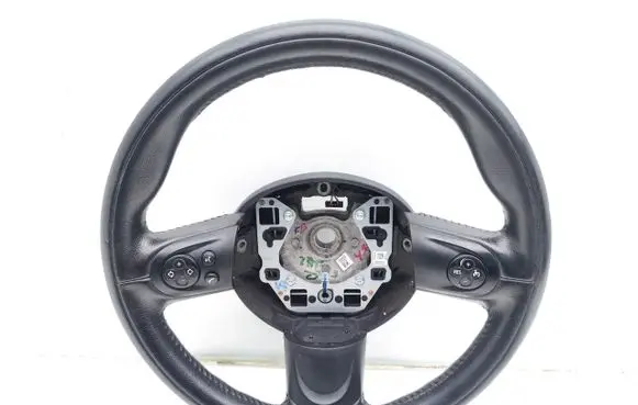 Mini One - Cooper Coupe R56 Steering wheel 6782595 6782596
