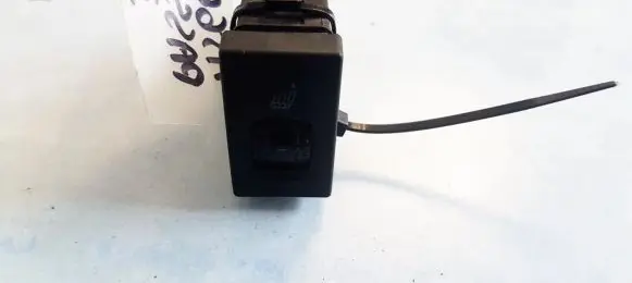 Volkswagen PASSAT B5 Seat heating switch 3B0963563