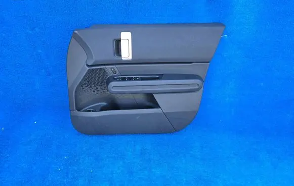 Mini Countryman U25 Front door card panel trim 