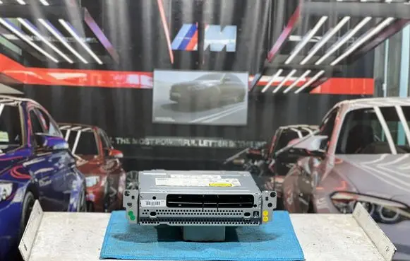 BMW 1 F20 F21 Radio/CD/DVD/GPS head unit 9139904