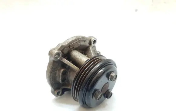 Nissan Note (E11) Water pump