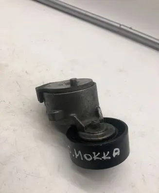 Opel Mokka B Generator/alternator belt tensioner 9841989080
