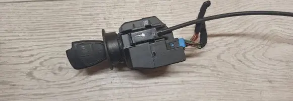 Mercedes-Benz E W211 Ignition lock 2115451008