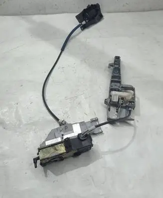 Peugeot 407 Rear door lock 9659854280