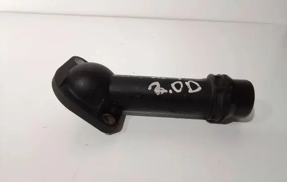 Audi A4 S4 B7 8E 8H Engine coolant pipe/hose 038121121B 06B121121