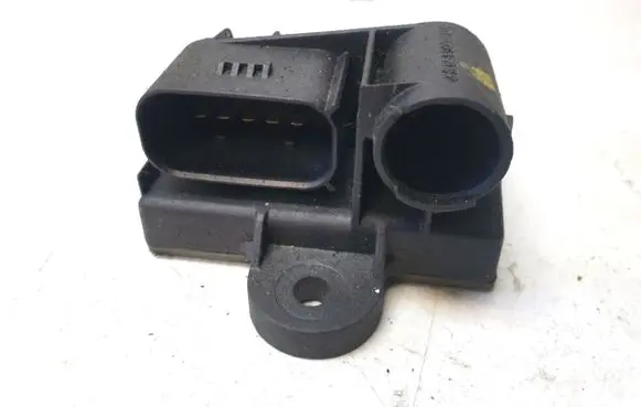 Mercedes-Benz Sprinter W906 Glow plug pre-heat relay A6519008902