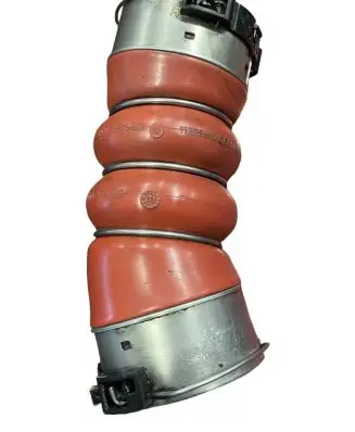 BMW 7 F01 F02 F03 F04 Intercooler hose/pipe 7805401