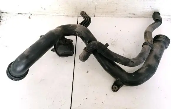 Volkswagen Golf V Intercooler hose/pipe 1K0145770B