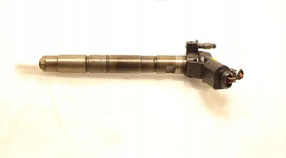Fuel injector