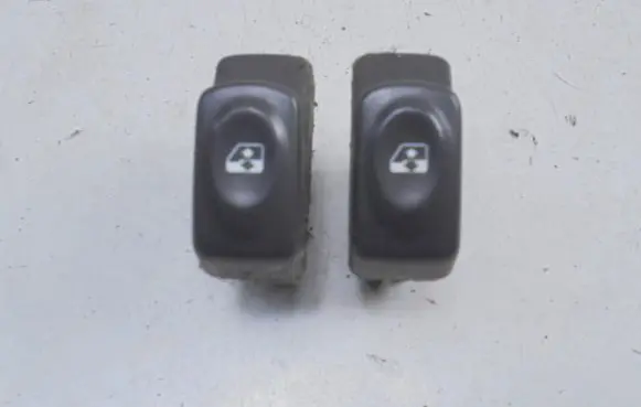 Renault Scenic I Electric window control switch 432963K