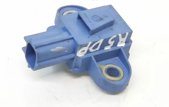 Volkswagen Golf V Airbag deployment crash/impact sensor 1K0955557A